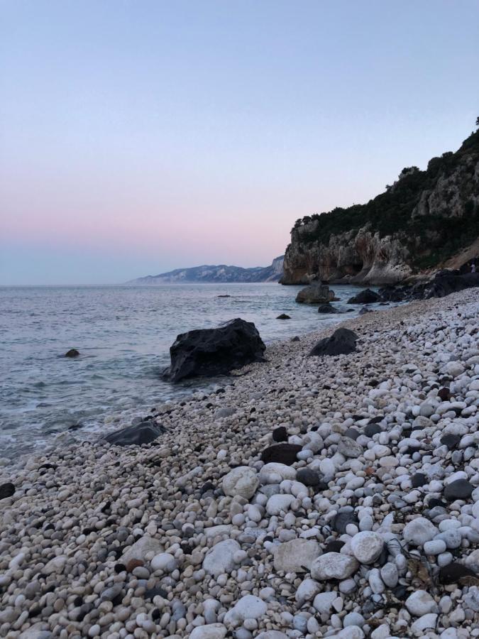 Апартаменты Cala Gonone, Casa I Pini Экстерьер фото