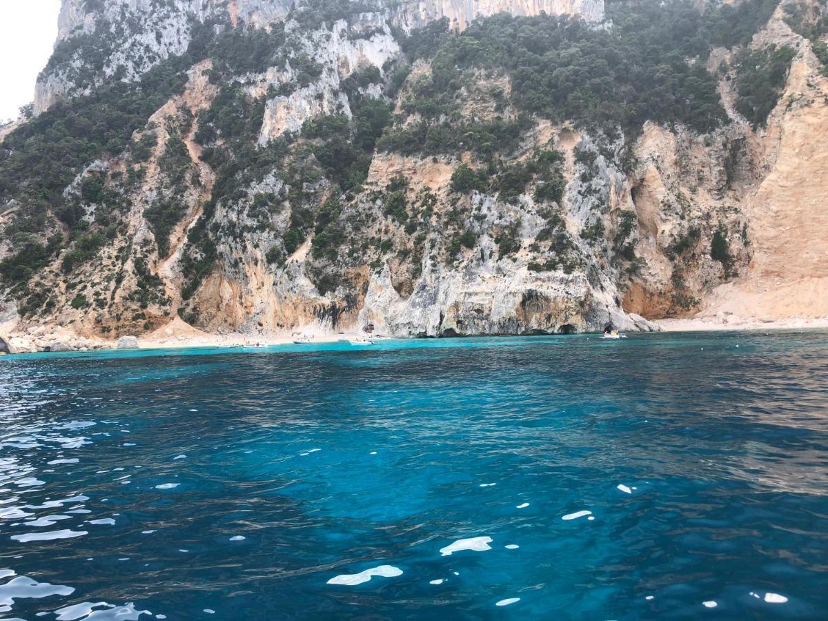 Апартаменты Cala Gonone, Casa I Pini Экстерьер фото