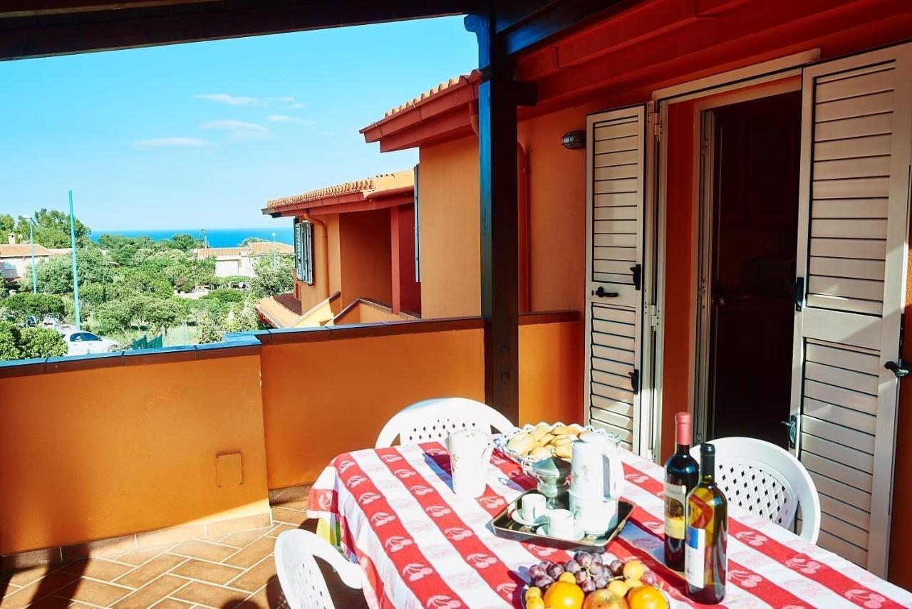Апартаменты Cala Gonone, Casa I Pini Экстерьер фото
